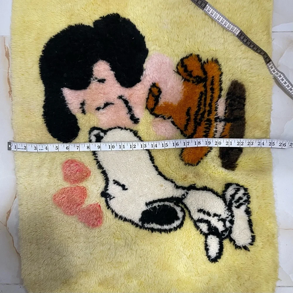 Vintage Peanuts Snoopy Loves Lucy Yellow Cartoon Character Rug Handmade
